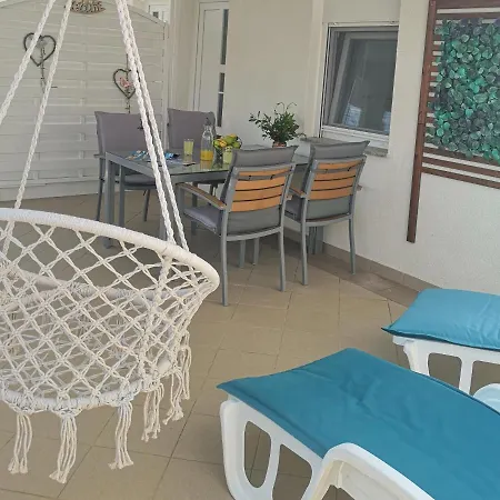 Legac 2 Appartement Nin